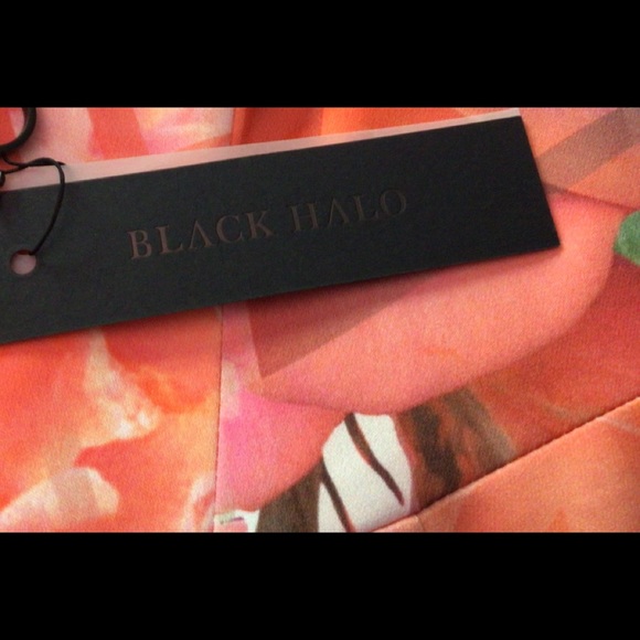 Black Halo NWT floral dress with spaghetti straps - Picture 9 of 16